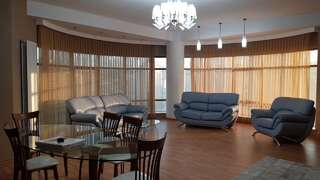 Апартаменты Modern City Center Apartment Баку Апартаменты-2