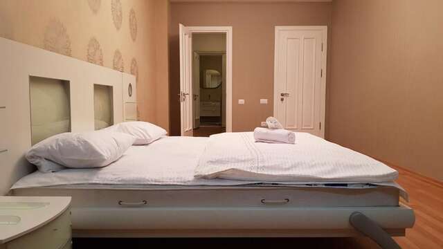 Апартаменты Modern City Center Apartment Баку-43
